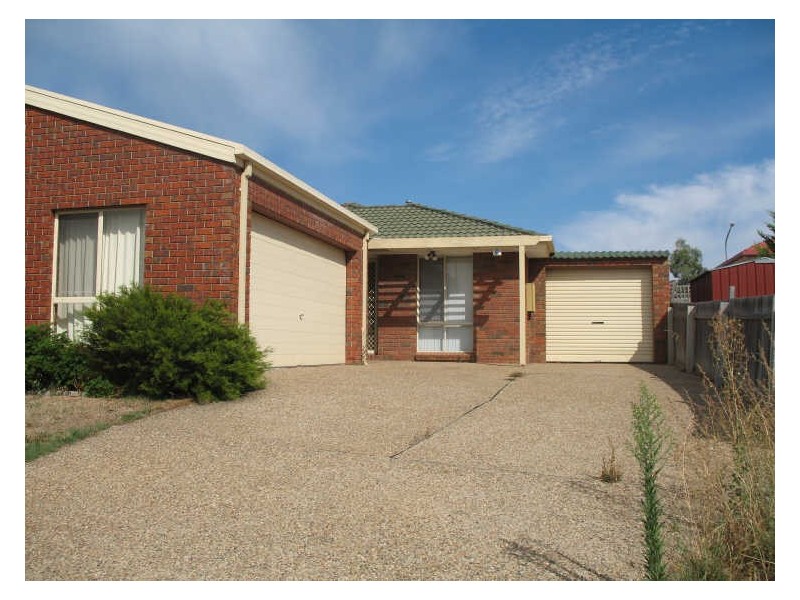 13 Naas Close, Amaroo ACT 2914