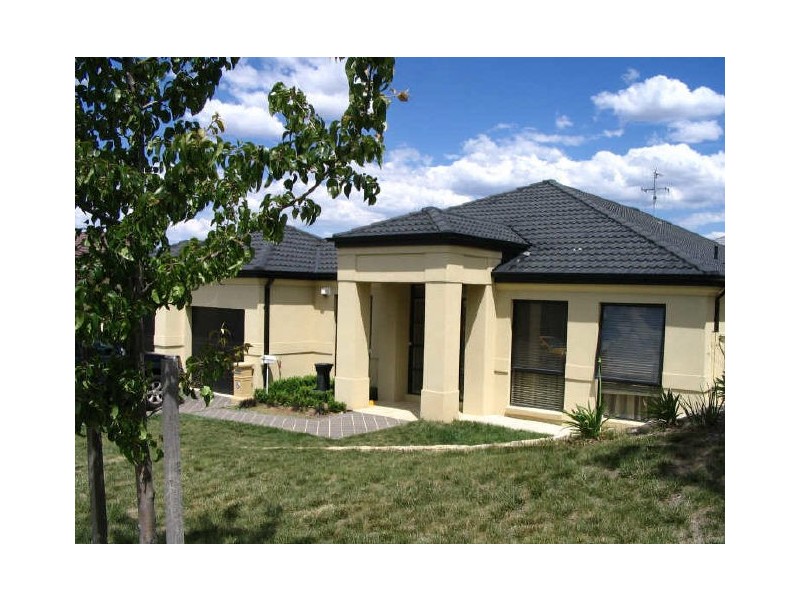 18 McRitchie Circuit, Nicholls ACT 2913