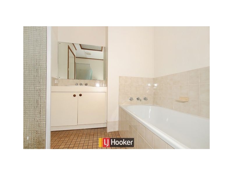 28 Strong Place, Belconnen ACT 2617