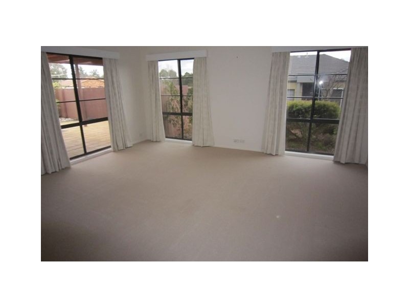 4/200 Baldwin Drive, Giralang ACT 2617