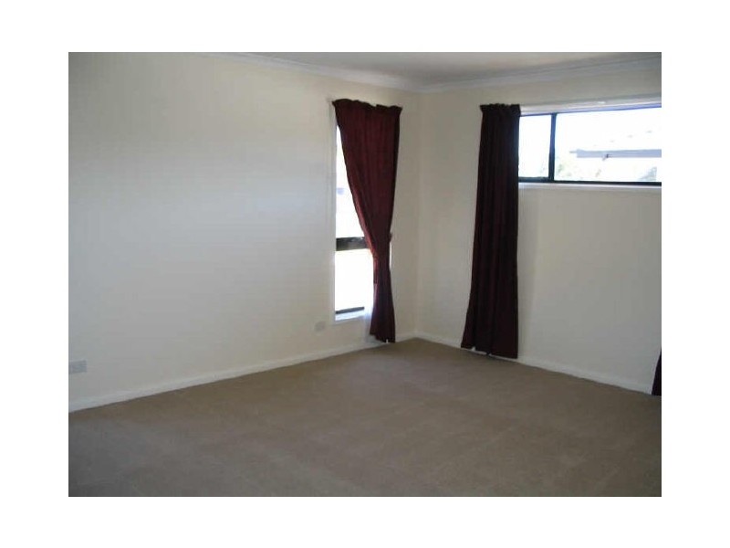 1 Hallenstein Lane, Watson ACT 2602