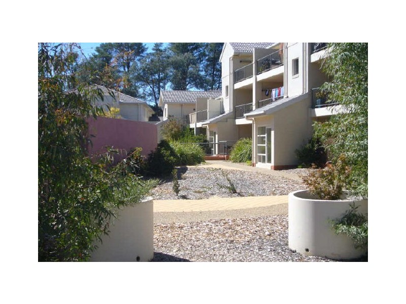 89/20 Federal Highway “Starlight”, Watson ACT 2602