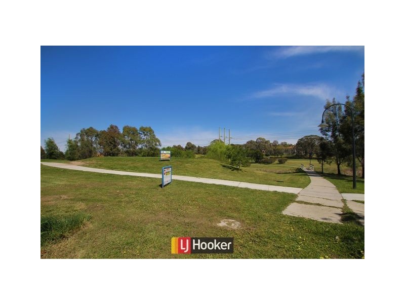 18/46 Paul Coe Crescent, Ngunnawal ACT 2913