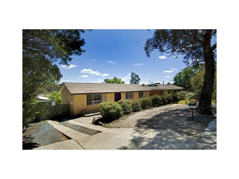 142 Chuculba Crescent, Giralang ACT 2617