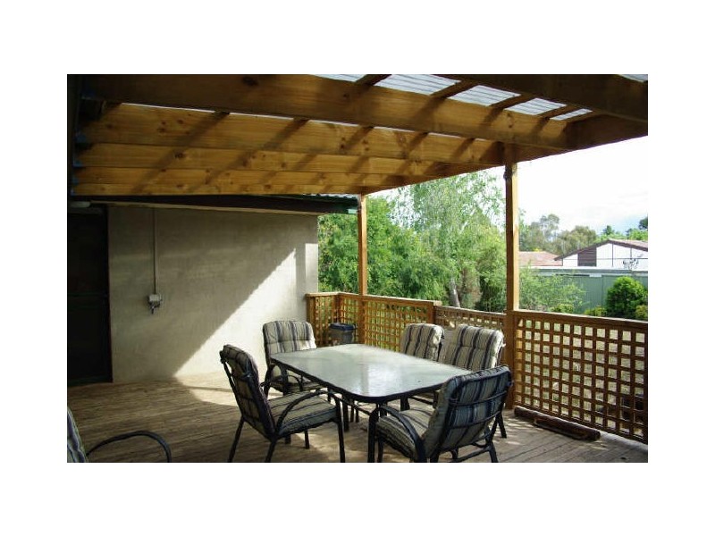 6 Holtermann Place, Charnwood ACT 2615