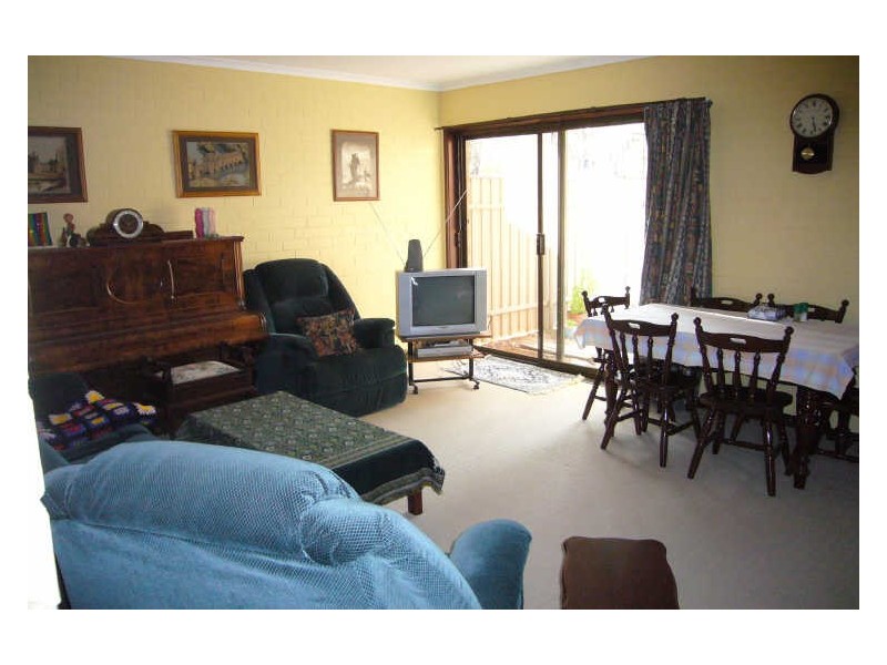 33/1 Playfair Place, Belconnen ACT 2617