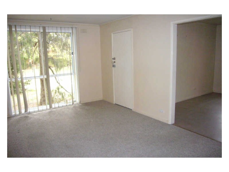 12 Macadam Street, Page ACT 2614