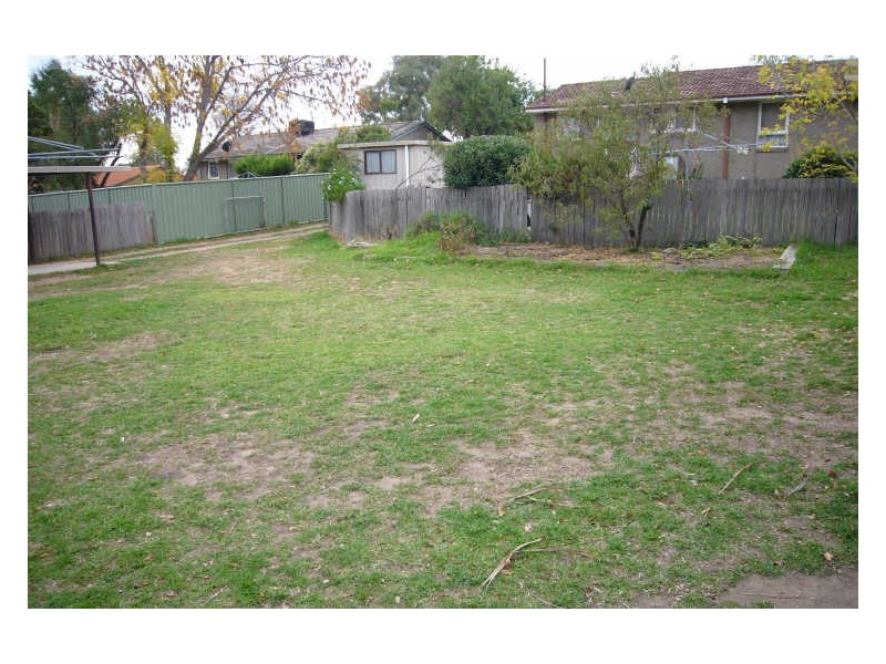 12 Macadam Street, Page ACT 2614