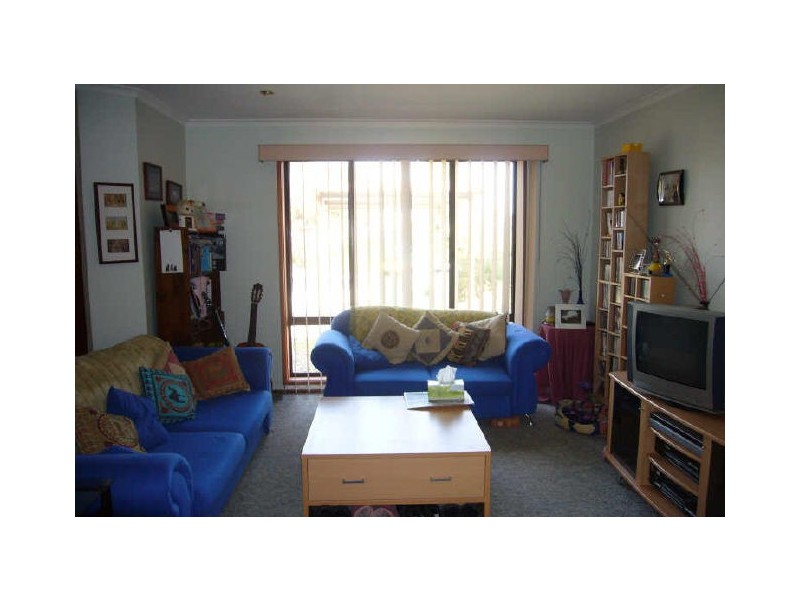 2 Flowerdale Place, Kaleen ACT 2617