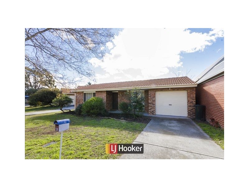 1B Huxley Place, Palmerston ACT 2913