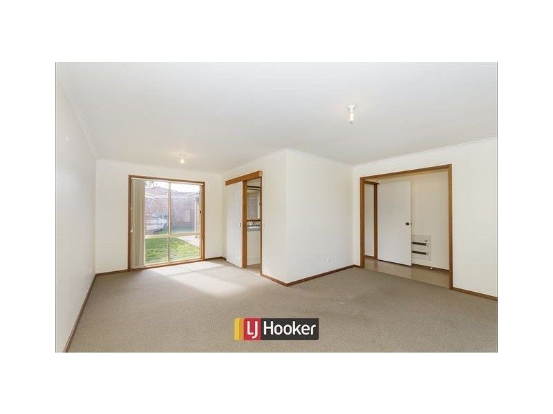 1B Huxley Place, Palmerston ACT 2913