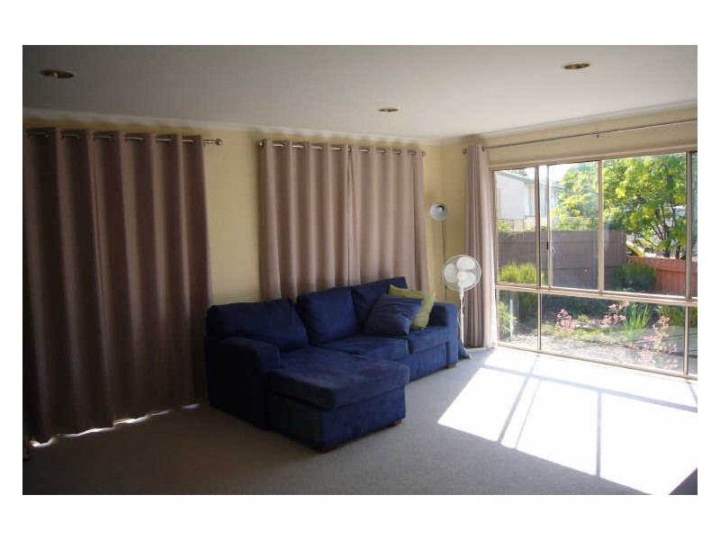 1/5 Lelta Place, Giralang ACT 2617