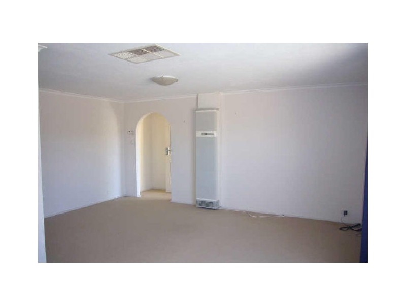 4 Forsyth Place, Charnwood ACT 2615