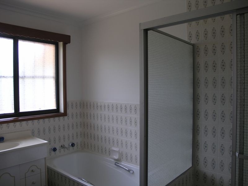 69 Chuculba Crescent, Giralang ACT 2617