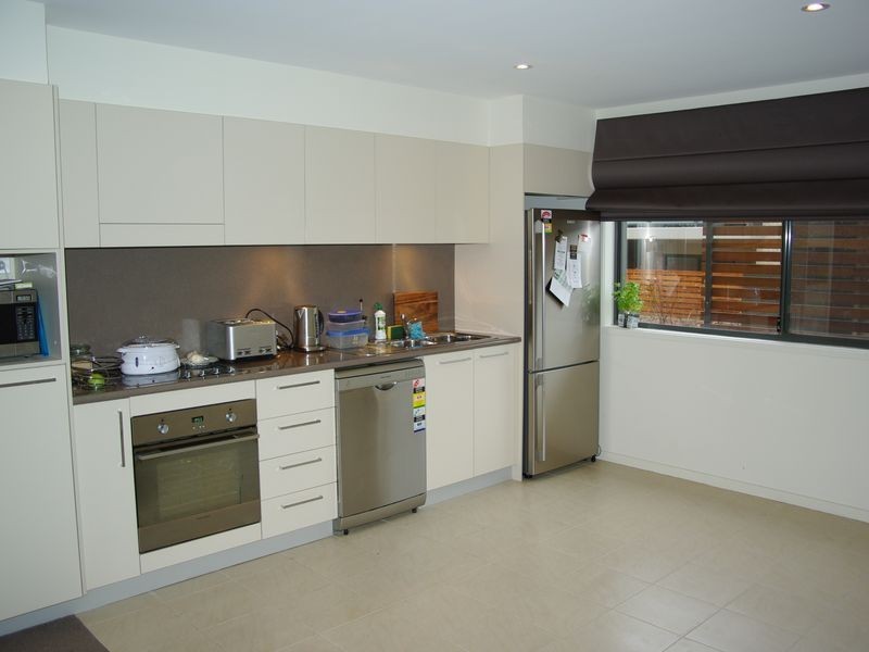 13-120 Thynne, Bruce ACT 2617