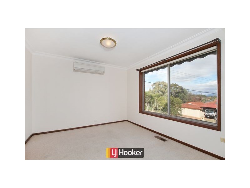105 Baracchi Crescent, Giralang ACT 2617