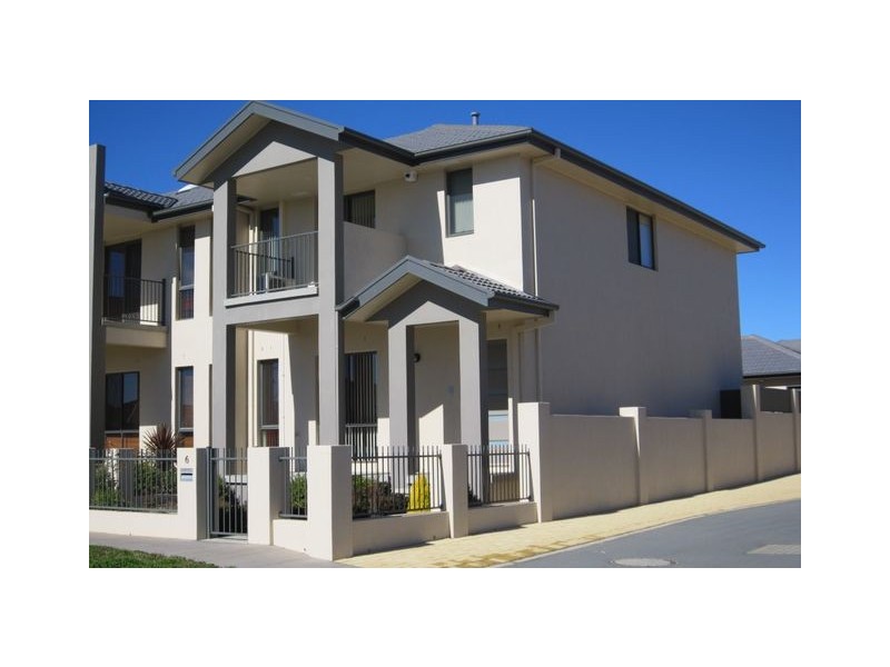 6 Wombeyan Street, Harrison ACT 2914