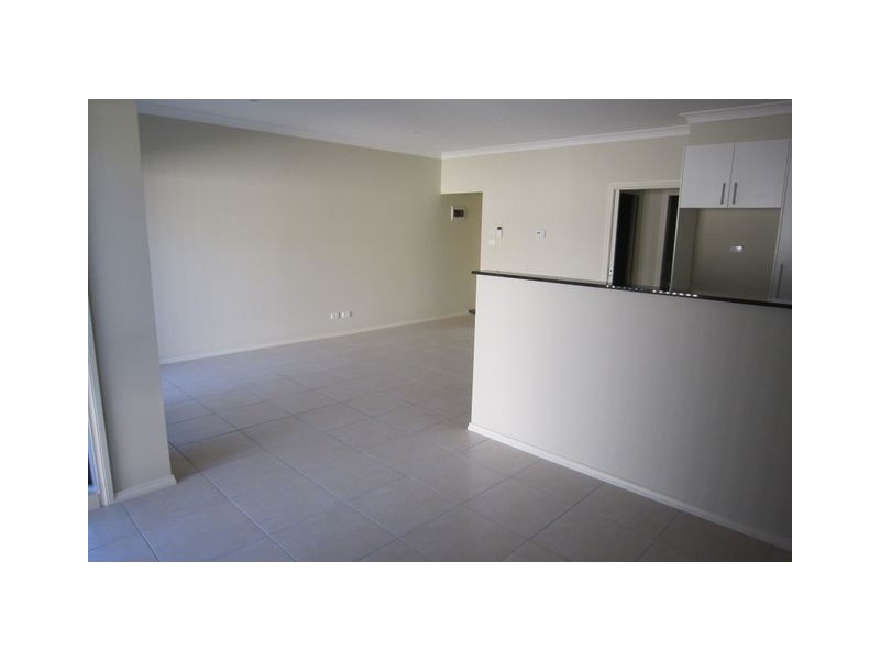 6 Wombeyan Street, Harrison ACT 2914