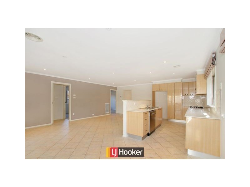 27 Howmans Street, Harrison ACT 2914