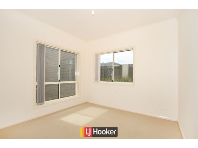 37 Kings Canyon Drive, Harrison ACT 2914