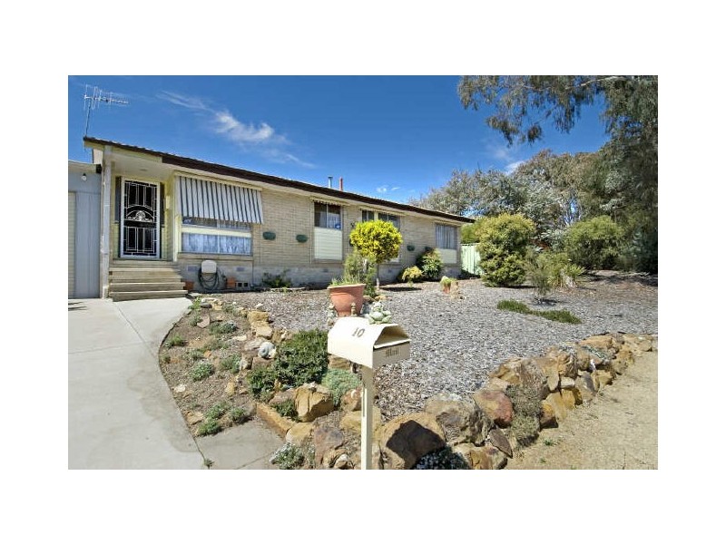 10 Lubuma Place, Giralang ACT 2617