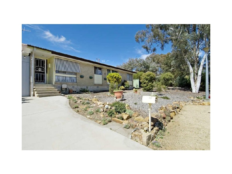 10 Lubuma Place, Giralang ACT 2617