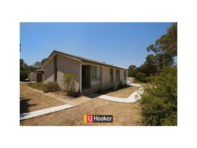 2 Nyawi Place, Giralang ACT 2617