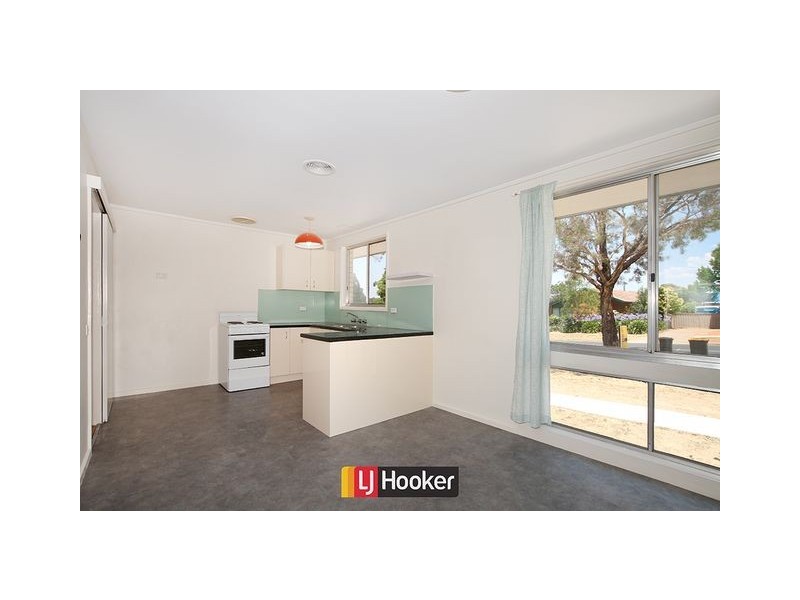 2 Nyawi Place, Giralang ACT 2617