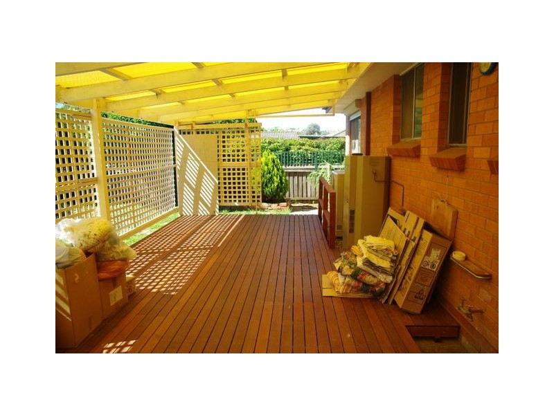 16 Powers Place, Latham ACT 2615