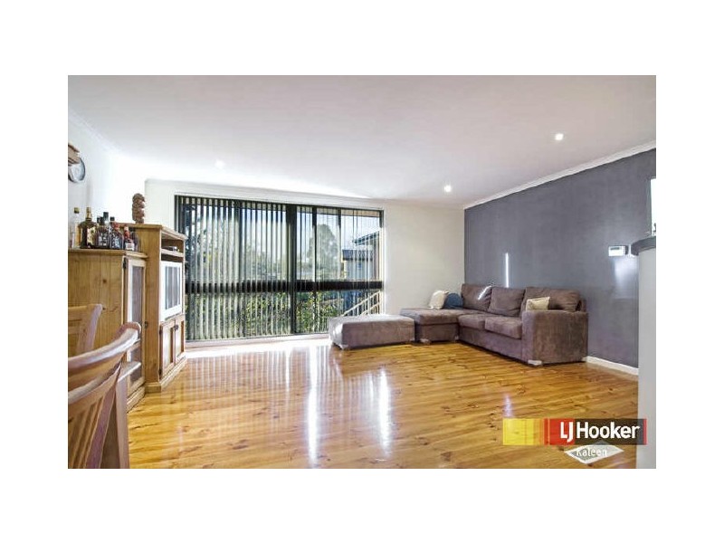 16 Maraar Place, Giralang ACT 2617