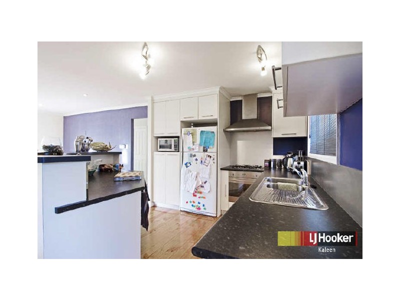 16 Maraar Place, Giralang ACT 2617