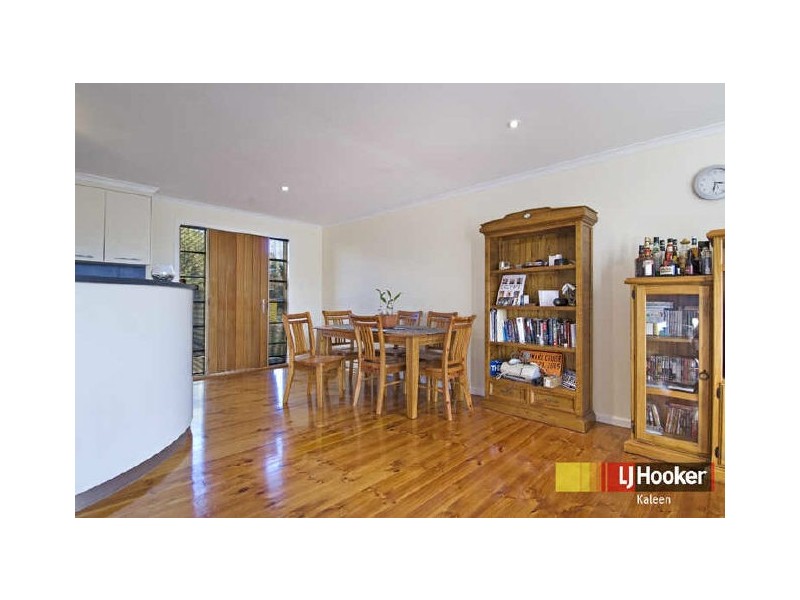 16 Maraar Place, Giralang ACT 2617