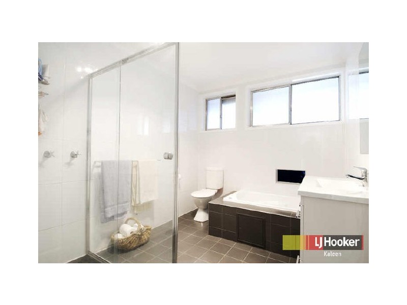 16 Maraar Place, Giralang ACT 2617