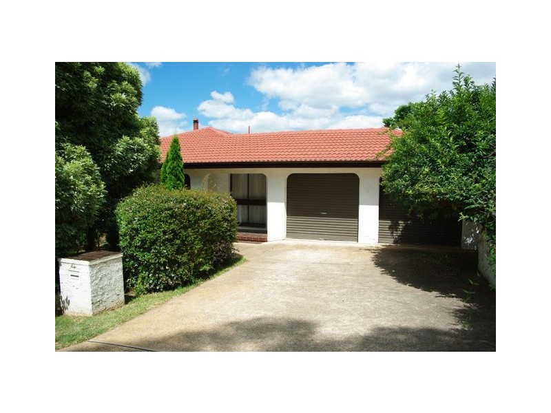 4 Tanda Place, Giralang ACT 2617