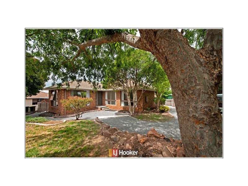 17 Challinor Crescent, Florey ACT 2615