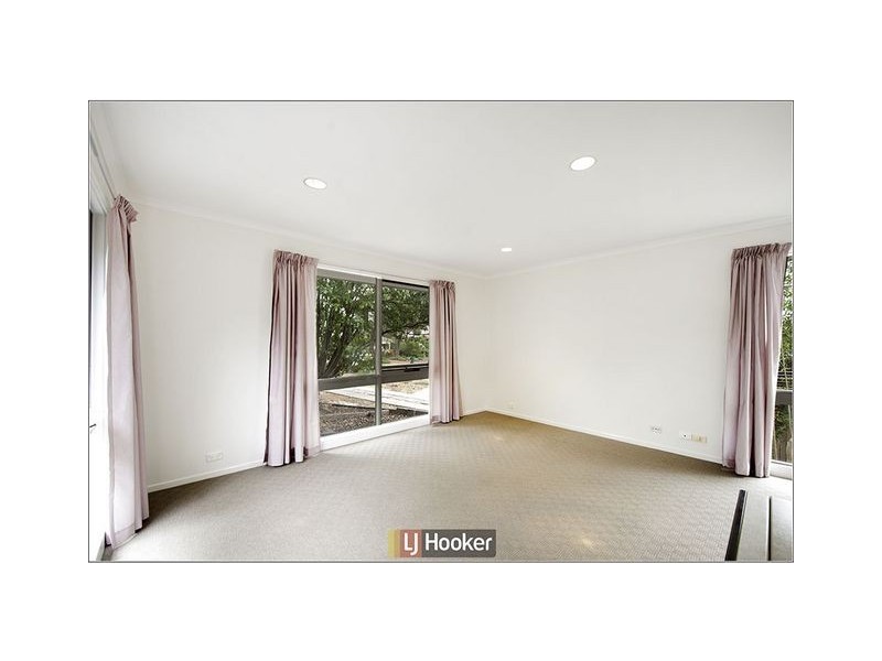 17 Challinor Crescent, Florey ACT 2615