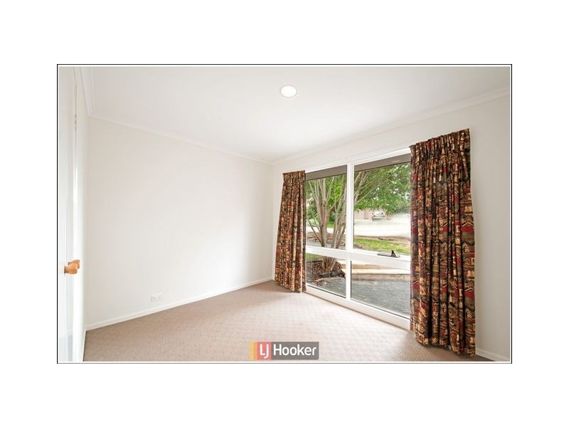 17 Challinor Crescent, Florey ACT 2615