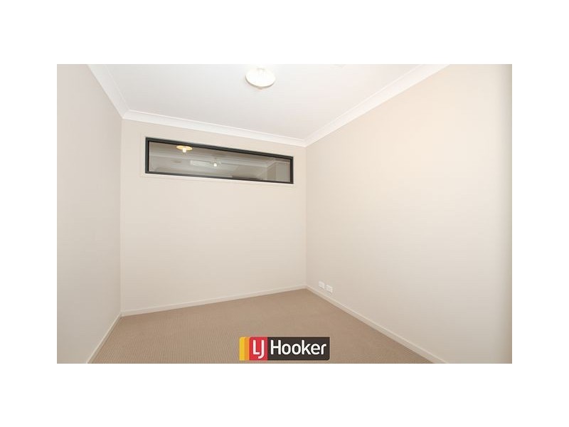 4 Sax Place, Macgregor ACT 2615