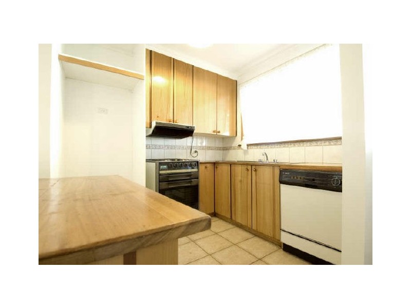 10 Geeves Court, Charnwood ACT 2615