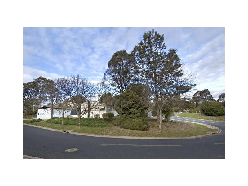 2 Cooney Court, Charnwood ACT 2615