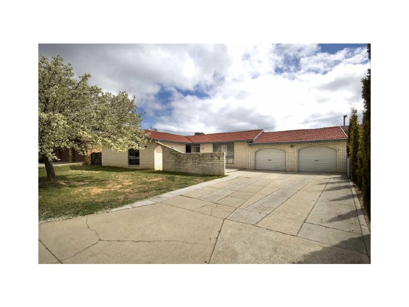 13 Hetherington Circuit, Mckellar ACT 2617