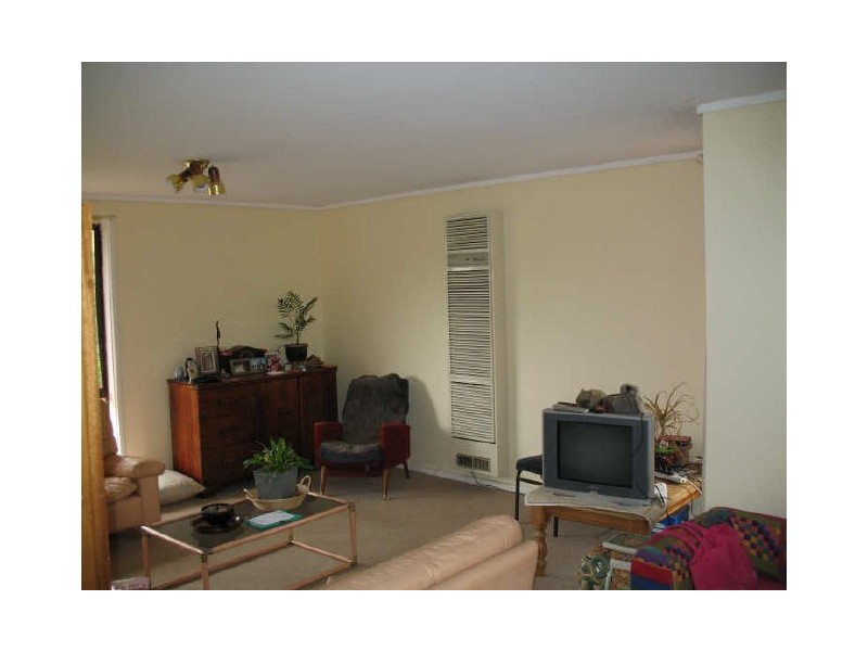 70 Antares Crescent, Giralang ACT 2617