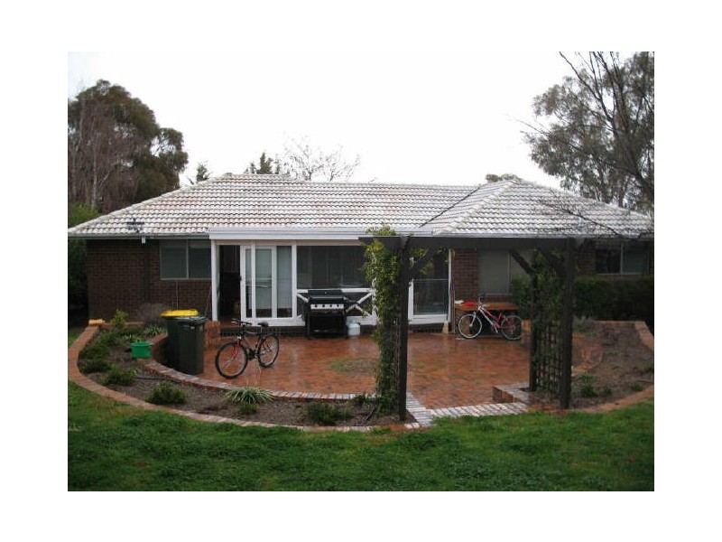 1 Wayal Place, Giralang ACT 2617
