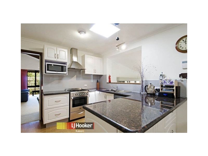 17 Lenehan Street, Giralang ACT 2617