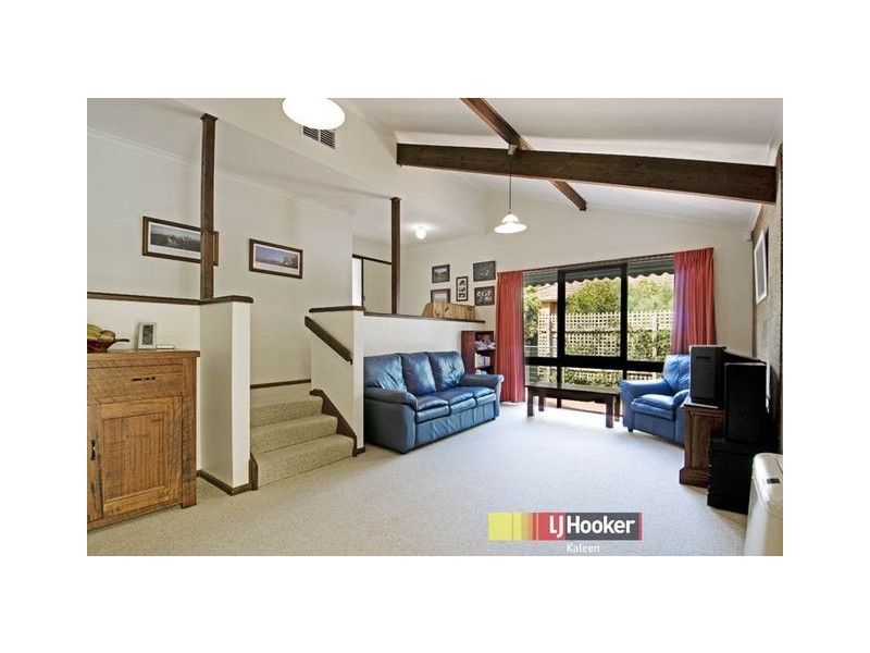 17 Lenehan Street, Giralang ACT 2617
