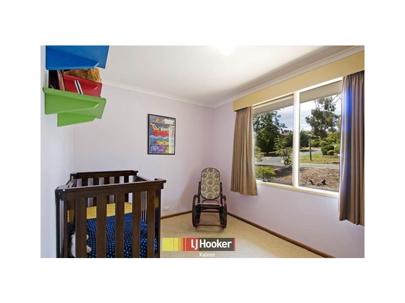 17 Lenehan Street, Giralang ACT 2617