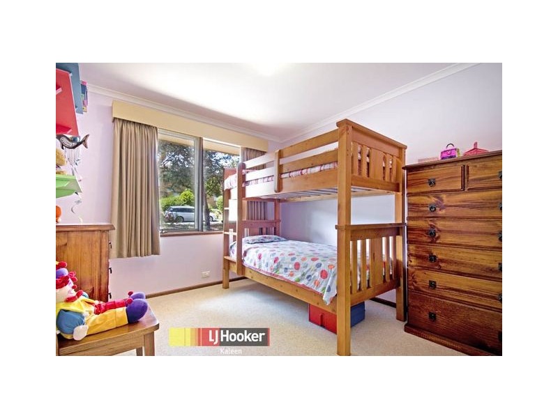 17 Lenehan Street, Giralang ACT 2617