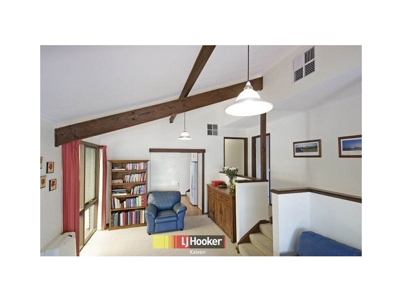 17 Lenehan Street, Giralang ACT 2617