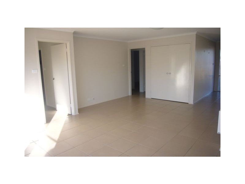 12 Hazelton Street, Macgregor ACT 2615