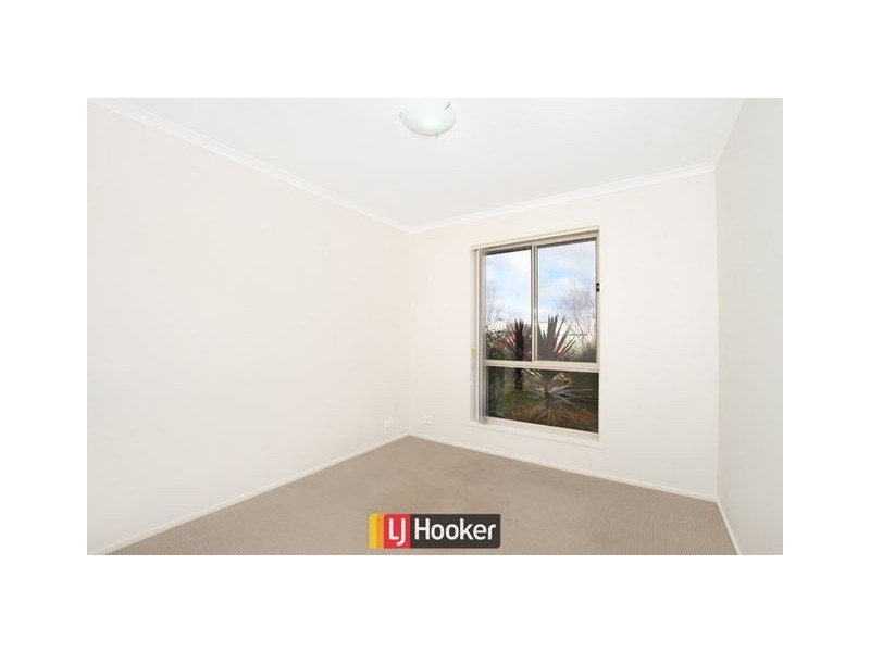 12 Hazelton Street, Macgregor ACT 2615